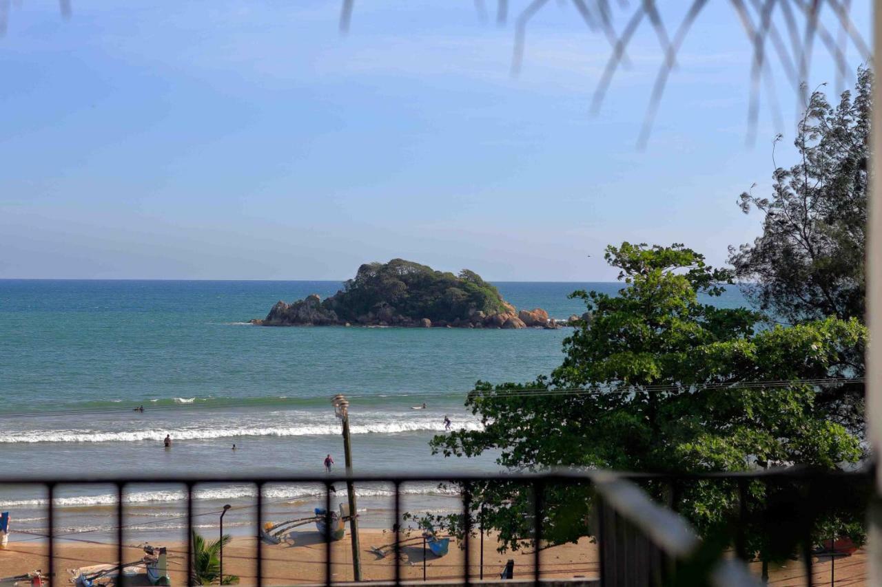 Surf'S Up Hotel Велигама Экстерьер фото